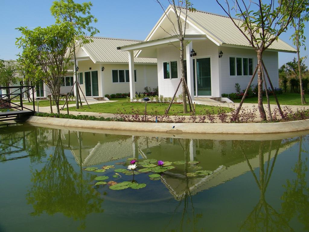 Banmon Makok Hotel Ban Makok Bagian luar foto