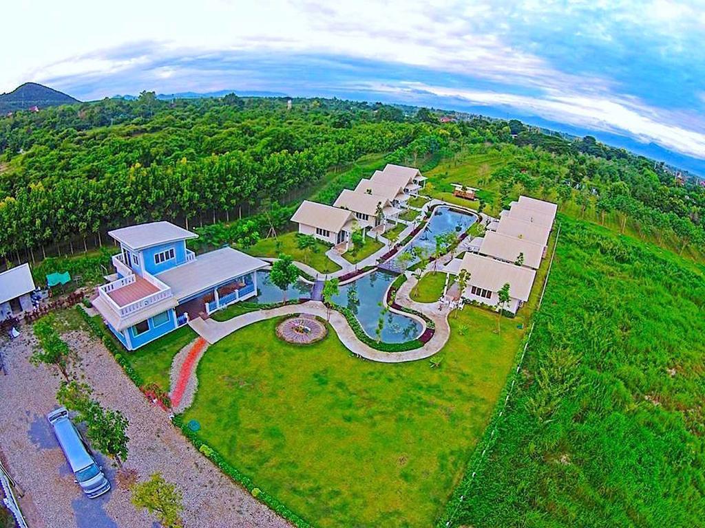 Banmon Makok Hotel Ban Makok Bagian luar foto